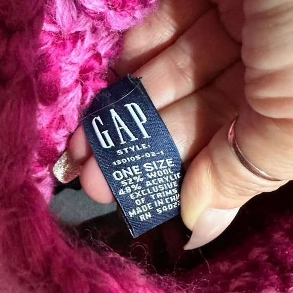 Vintage GAP Barbie
pink wool Crochet Crossbody hand Bag KNIT BOHO Hippie purse - Picture 6 of 9